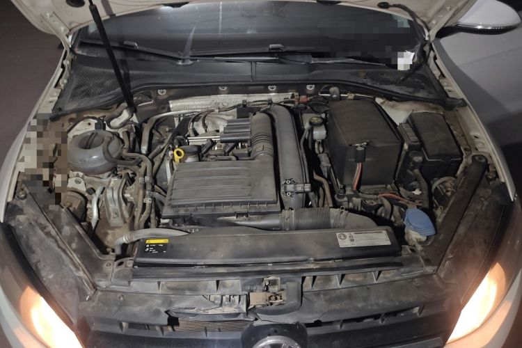 Used Volkswagen Golf 2015 1.4TSI Comfort Travel Edition Engine Bay