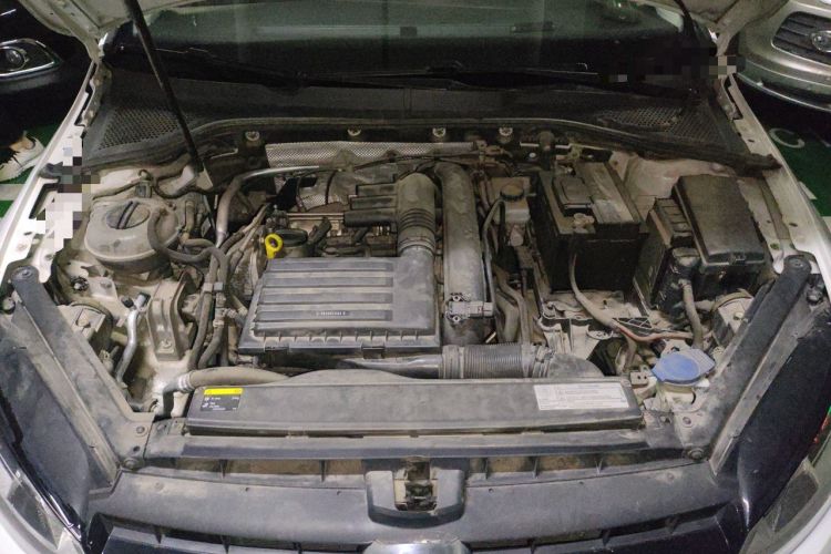 Used Volkswagen Golf 2015 1.4TSI Automatic Comfort Model Engine Bay