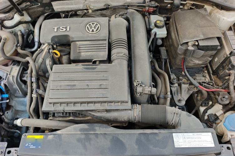 Used Volkswagen Golf 2015 1.4TSI Automatic Comfort Model Engine Bay