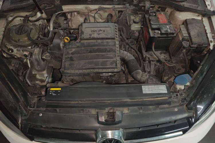 Used Volkswagen Golf 2015 1.6L Automatic Comfort Model Engine Bay