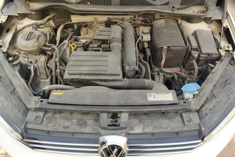 Used Volkswagen Golf 2015 1.4TSI Sportsvan Engine Bay