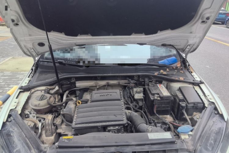 Used Volkswagen Golf 2015 1.6L Automatic Comfort Model Engine Bay