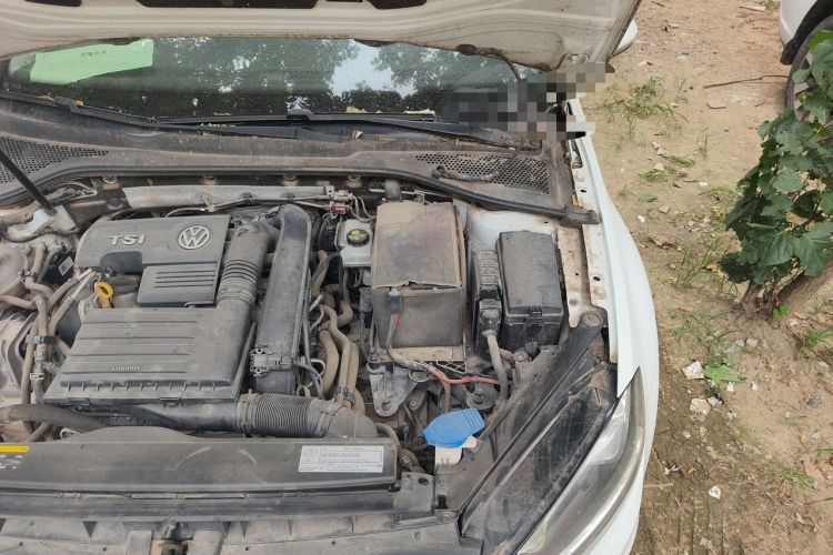 Used Volkswagen Golf 2015 1.4TSI Automatic Flagship Model Engine Bay Left