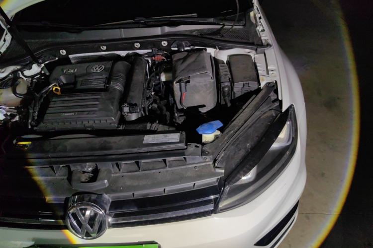 Used Volkswagen Golf 2015 1.4TSI Automatic R-Line Engine Bay Left