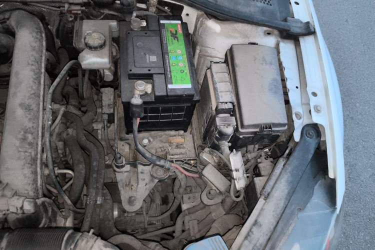 Used Volkswagen Golf 2015 1.4TSI Automatic Comfort Model Engine Bay Left