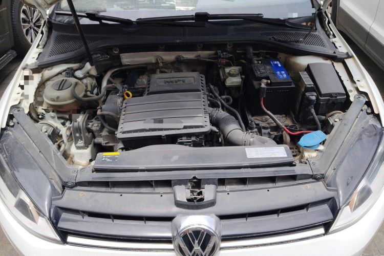 Used Volkswagen Golf 2015 1.6L Automatic Comfort Model Engine Bay