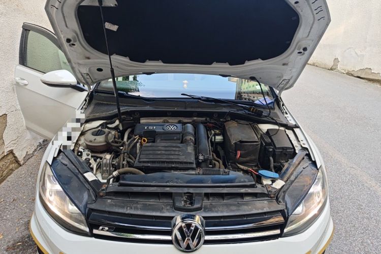 Used Volkswagen Golf 2015 1.4TSI Automatic R-Line Engine Bay