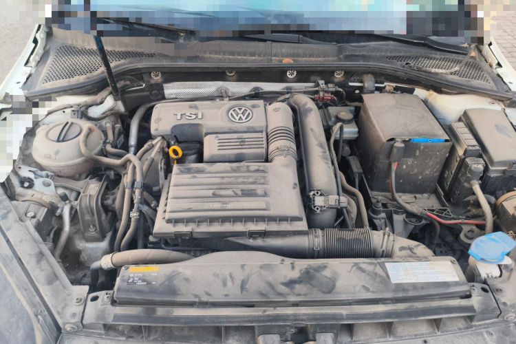 Used Volkswagen Golf 2015 1.4TSI Automatic Luxury Model Engine Bay