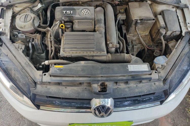 Used Volkswagen Golf 2015 1.4TSI Automatic Comfort Model Engine Bay