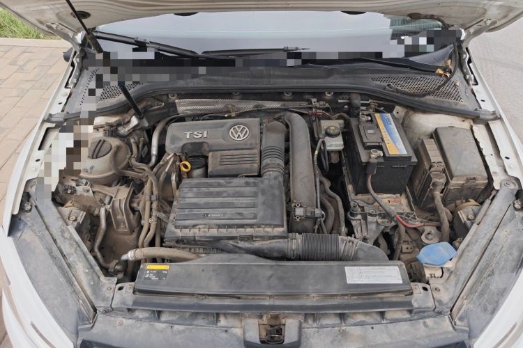 Used Volkswagen Golf 2015 1.4TSI Manual Comfort Model Engine Bay