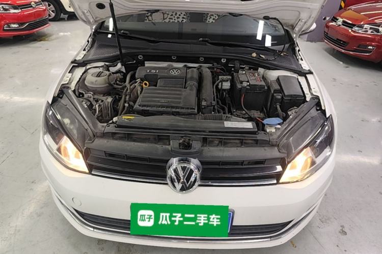 Used Volkswagen Golf 2015 1.4TSI Automatic Comfort Model Engine Bay