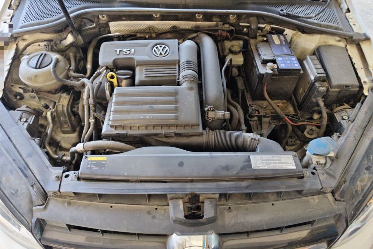 Used Volkswagen Golf 2015 1.4TSI Automatic Comfort Model Engine Bay