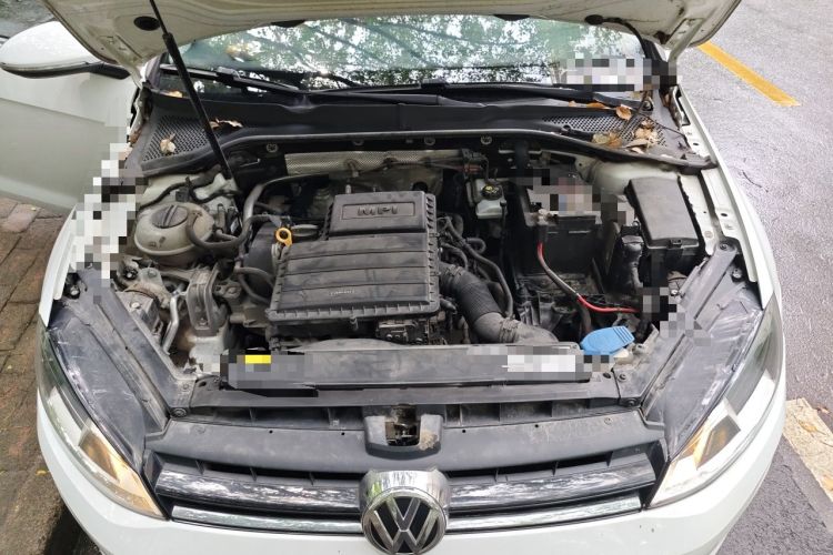 Used Volkswagen Golf 2015 1.6L Automatic Comfort Model Engine Bay