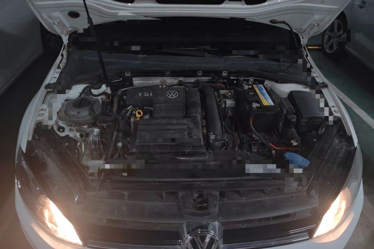 Used Volkswagen Golf 2015 1.4TSI Automatic Comfort Model Engine Bay