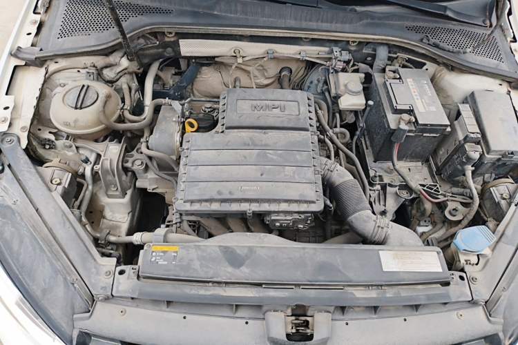 Used Volkswagen Golf 2015 1.6L Automatic Comfort Model Engine Bay