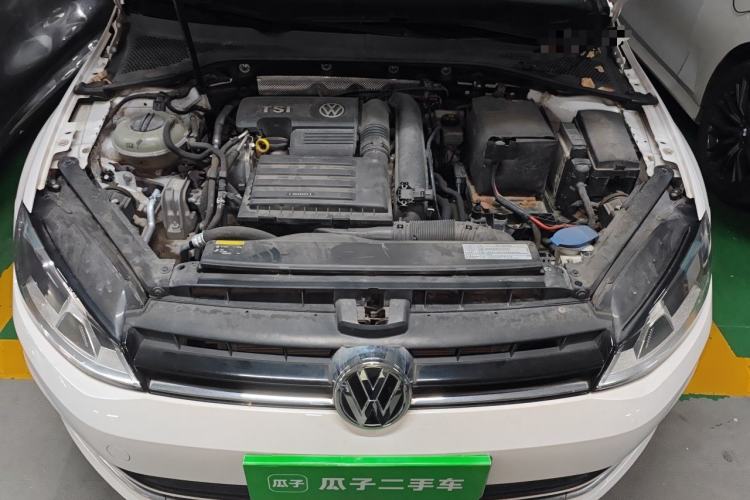 Used Volkswagen Golf 2015 1.4TSI Automatic Comfort Model Engine Bay