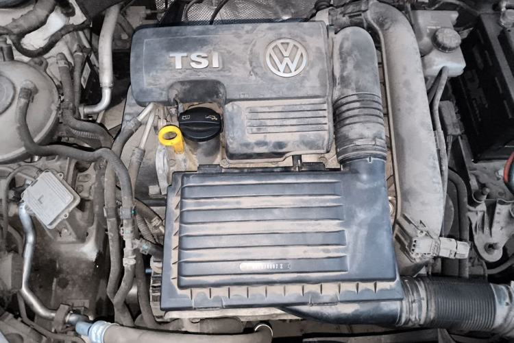 Used Volkswagen Golf 2015 1.4TSI Automatic Comfort Model Engine Bay