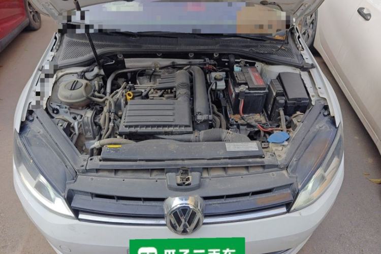 Used Volkswagen Golf 2015 1.4TSI Automatic Comfort Model Engine Bay