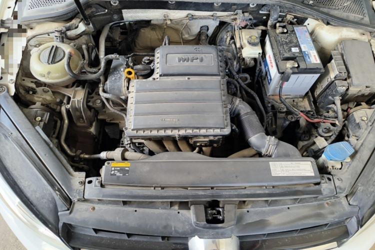 Used Volkswagen Golf 2015 1.6L Automatic Comfort Model Engine Bay