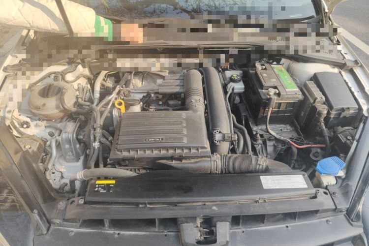 Used Volkswagen Golf 2015 1.4TSI Automatic Comfort Model Engine Bay