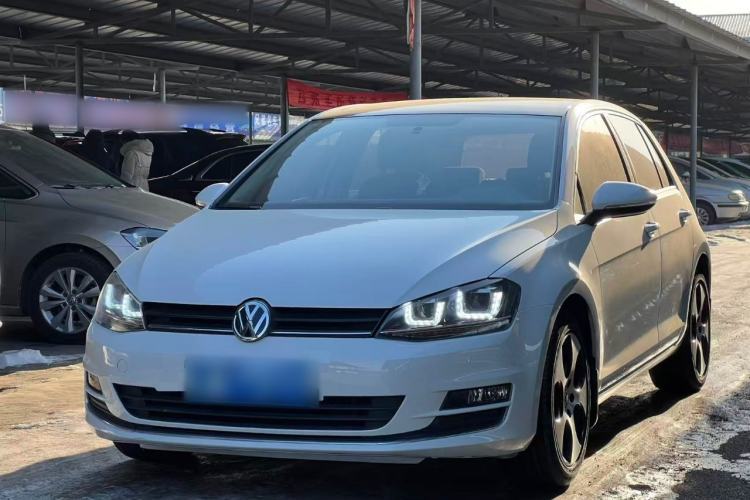 Used Volkswagen Golf 2015 1.4TSI Automatic Comfort Model Guazi used car, China used car export, Used car for sale, Used  cars, Cheapest cars for sale