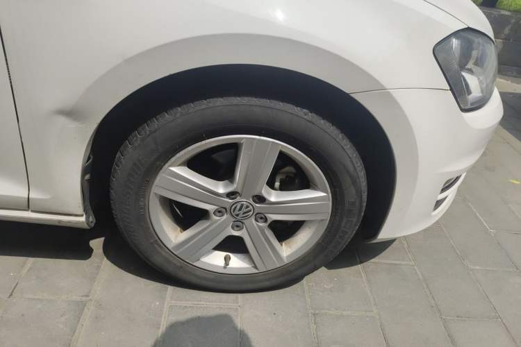 Used Volkswagen Golf 2015 1.4TSI Automatic Comfort Model Exterior 1