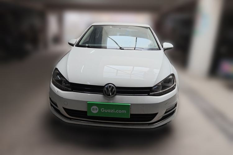 Used Volkswagen Golf 2015 1.6L Manual Fashion Edition Exterior 1