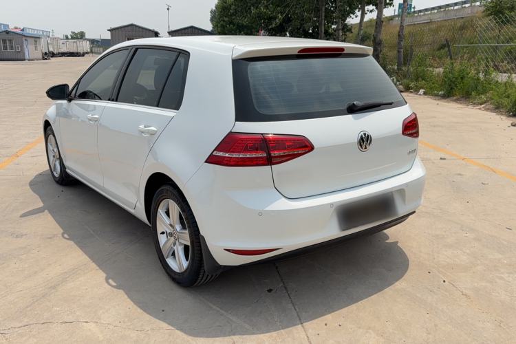 Used Volkswagen Golf 2015 1.6L Automatic Comfort Model Exterior 1