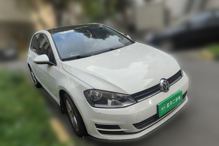 Used Volkswagen Golf 2015 1.6L Automatic Comfort Model Exterior 2