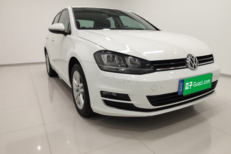 Used Volkswagen Golf 2015 1.2TSI Automatic Comfort Model Exterior 2