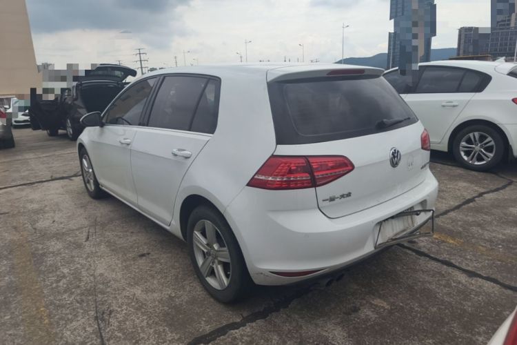 Used Volkswagen Golf 2015 1.4TSI Automatic Comfort Model Exterior 2