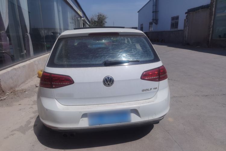 Used Volkswagen Golf 2015 1.4TSI Automatic Comfort Model Exterior 2