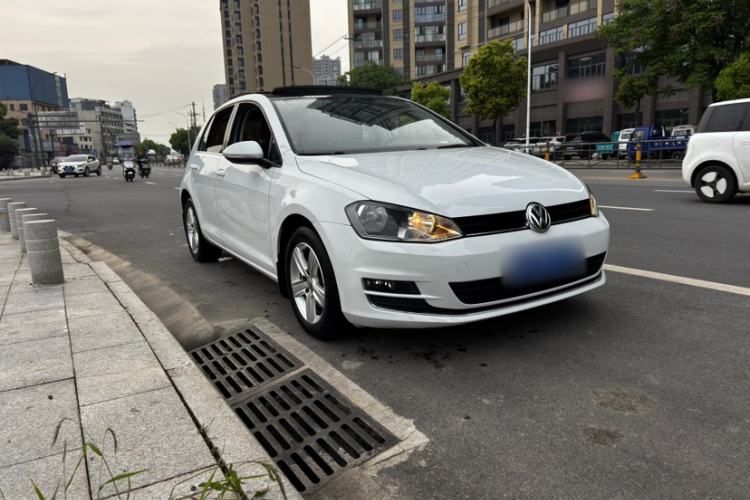 Used Volkswagen Golf 2015 1.6L Automatic Comfort Model Exterior 3