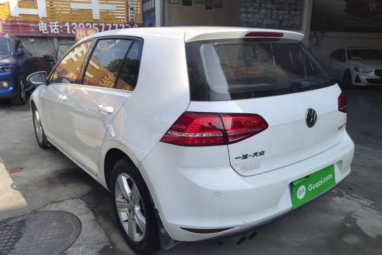 Used Volkswagen Golf 2015 1.4TSI Automatic Comfort Model Exterior 3