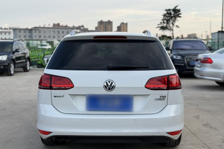 Used Volkswagen Golf 2015 1.4TSI Comfort Travel Edition Exterior 4