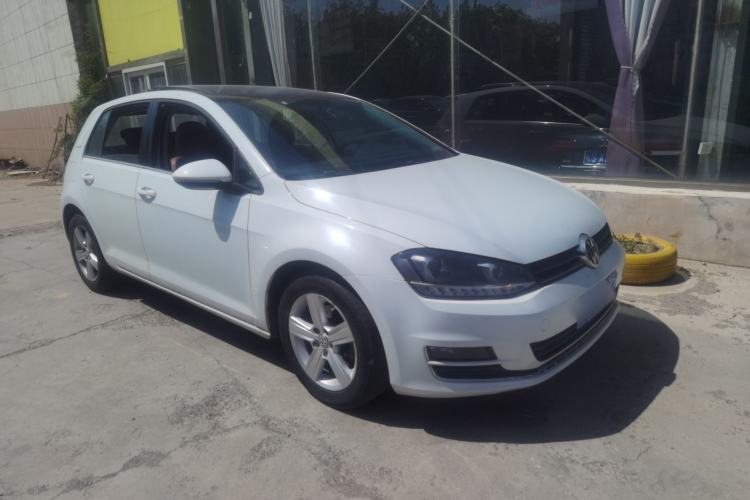 Used Volkswagen Golf 2015 1.4TSI Automatic Comfort Model Exterior 4