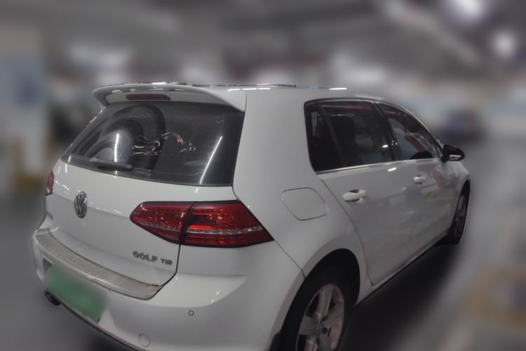 Used Volkswagen Golf 2015 1.4TSI Automatic Comfort Model Exterior 5