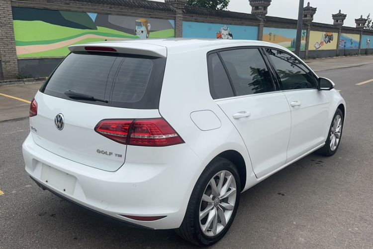 Used Volkswagen Golf 2015 1.4TSI Automatic Flagship Model Exterior 5