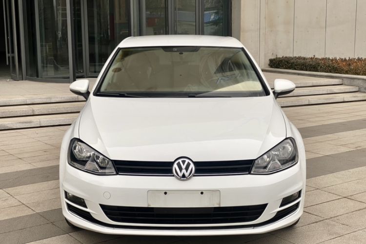 Used Volkswagen Golf 2015 1.6L Manual Fashion Edition Exterior 5