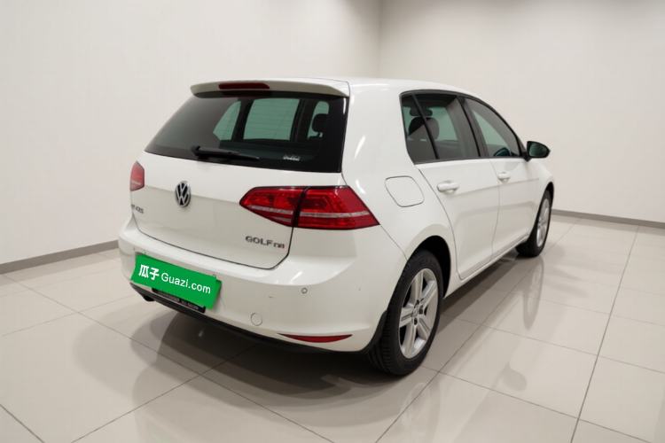 Used Volkswagen Golf 2015 1.4TSI Automatic Comfort Model Exterior 5