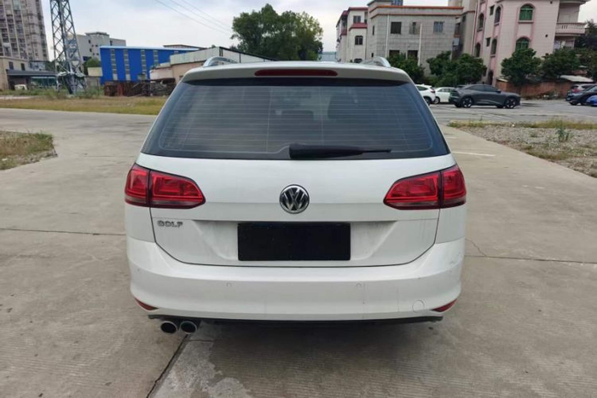 Used Volkswagen Golf 2015 1.4TSI Comfort Travel Edition Exterior 6