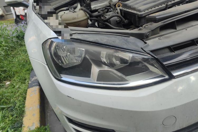 Used Volkswagen Golf 2015 1.6L Automatic Comfort Model Exterior 6