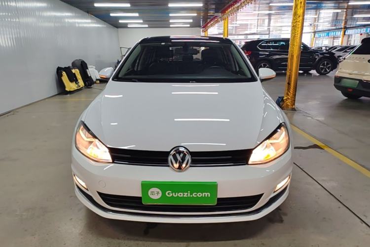 Used Volkswagen Golf 2015 1.4TSI Automatic Luxury Model Front