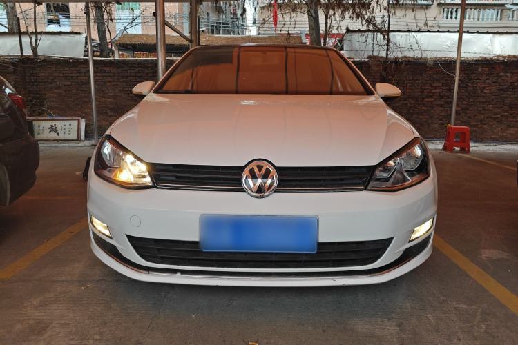 Used Volkswagen Golf 2015 1.4TSI Automatic Comfort Model Front