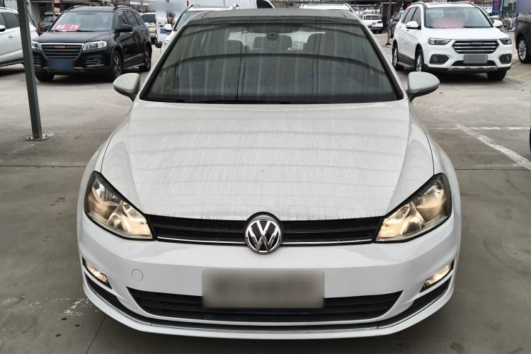 Used Volkswagen Golf 2015 1.6L Automatic Comfort Model Front