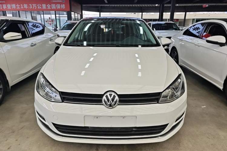 Used Volkswagen Golf 2015 1.6L Automatic Comfort Model Front