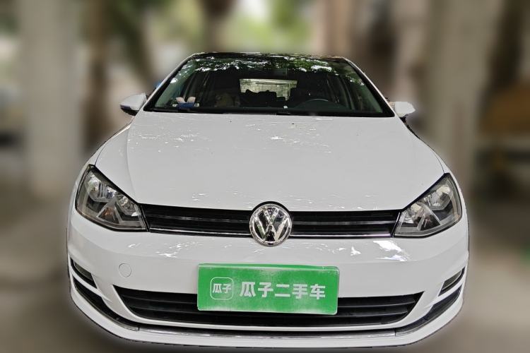 Used Volkswagen Golf 2015 1.4TSI Automatic Luxury Model Front