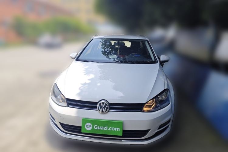 Used Volkswagen Golf 2015 1.6L Automatic Fashion Model Front