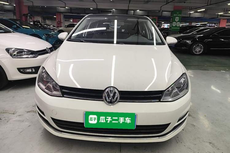 Used Volkswagen Golf 2015 1.4TSI Automatic Comfort Model Front