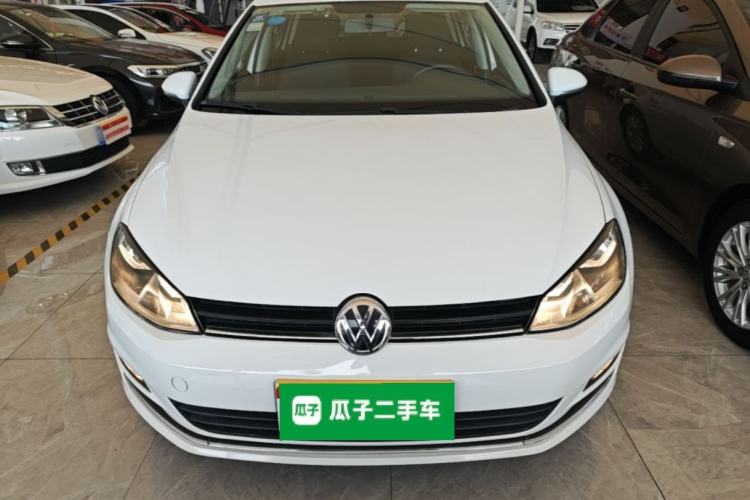 Used Volkswagen Golf 2015 1.6L Automatic Fashion Model Front